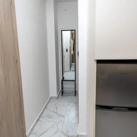 Room12 *