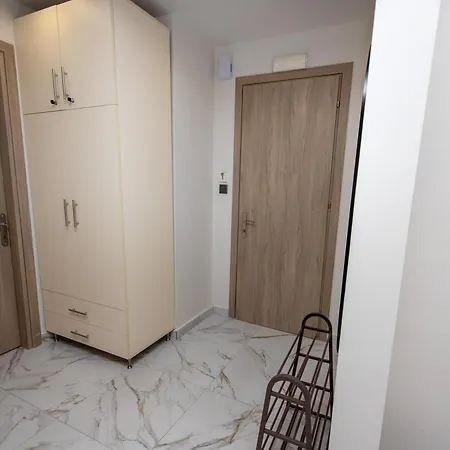 Room12