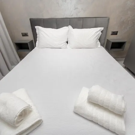 Room12 Апартаменты *